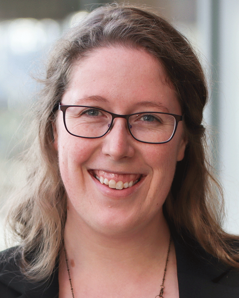 Head shot of Valerie Miller